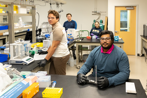 UWindsor students at UT's Shull Wollan Center