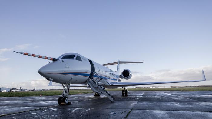 Research aircraft HALO in its parking position at Shannon airport. With its nose boom, it conducts airborne atmospheric pressure measurements. (Photo: Tuule Müürsepp, ETH Zurich)