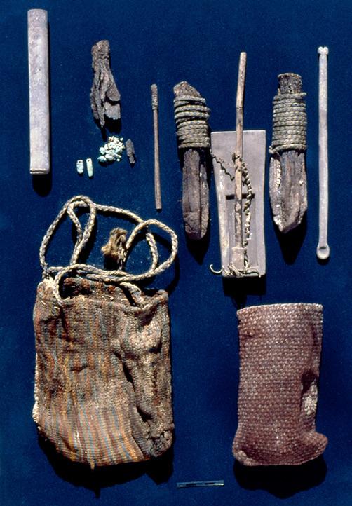 Snuff Kit from Burial