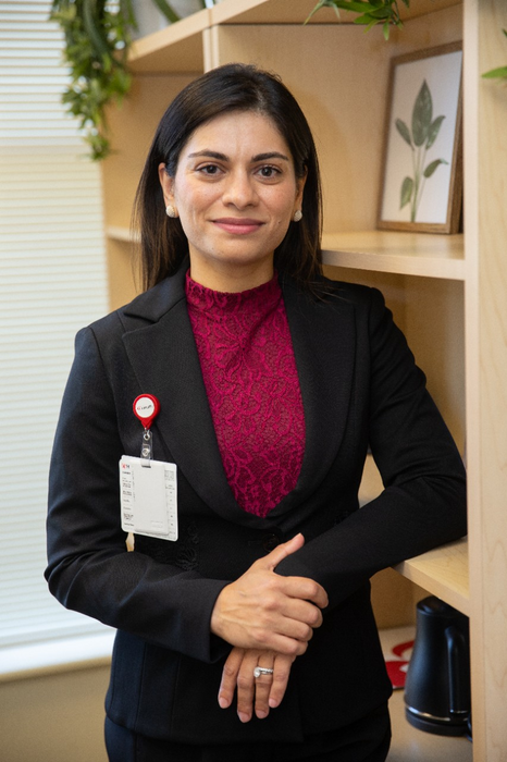 Dr. Eva Mistry