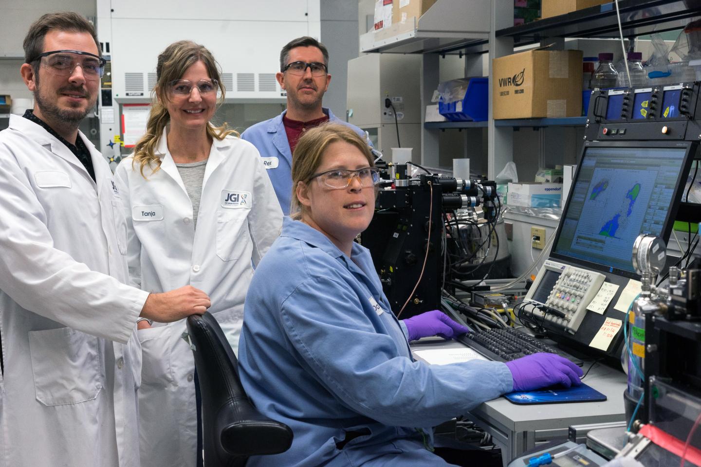 JGI Team that Uncovered Giant Virus Genomes in a Forest Soil Ecosystem