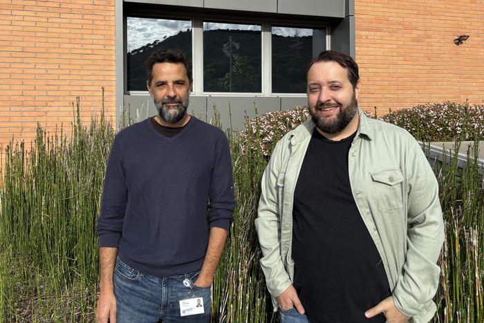 Rafael de Cid and Xavier Farré, authors of the study from the GCAT|Genomes for Life team at IGTP
