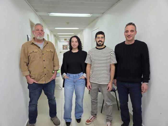 Research team (Left to right): Prof. Yair Bar-Haim, Noga Yair, Or Dezachyo and Prof. Nitzan Censor.