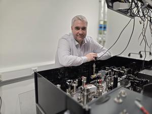 Professor Robert Thomson