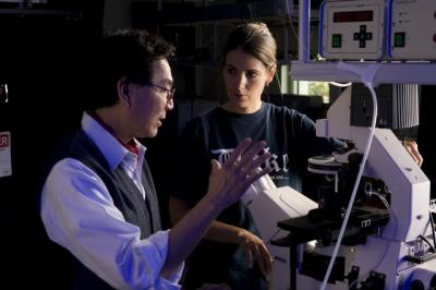 Tuan Vo-Dinh and Molly Gregas, Duke University