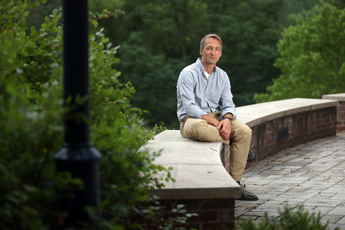 HHMI honors UVA scientist with $9 million