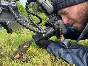 Frank Ashwood doing macrophotography