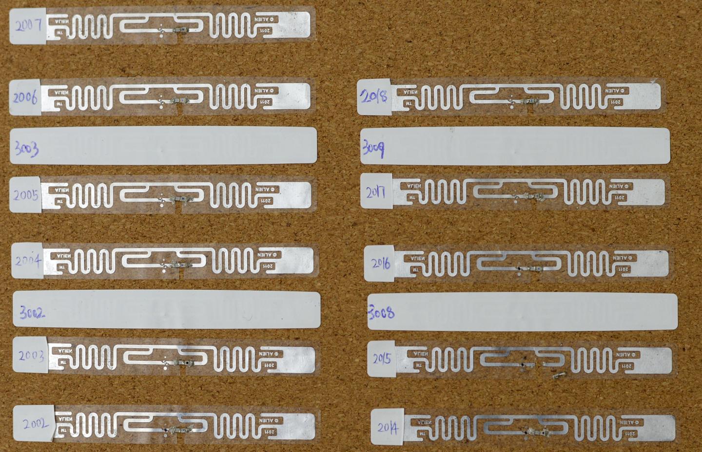 Picture of Phototransistor and Thermistor Hacks