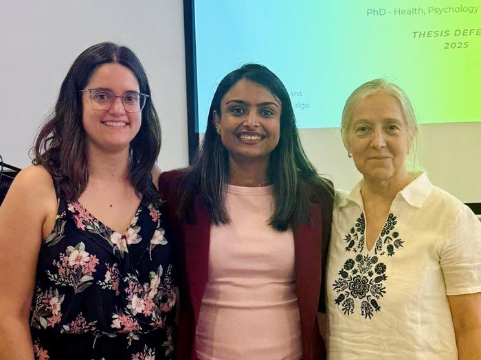 aula Morales-Hidalgo, Sharanpreet Kaur and  Josefa Canals-Sans, coautors of the scientific article.