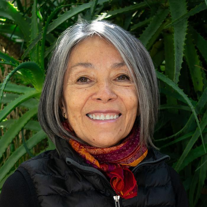 Elva Escobar Briones