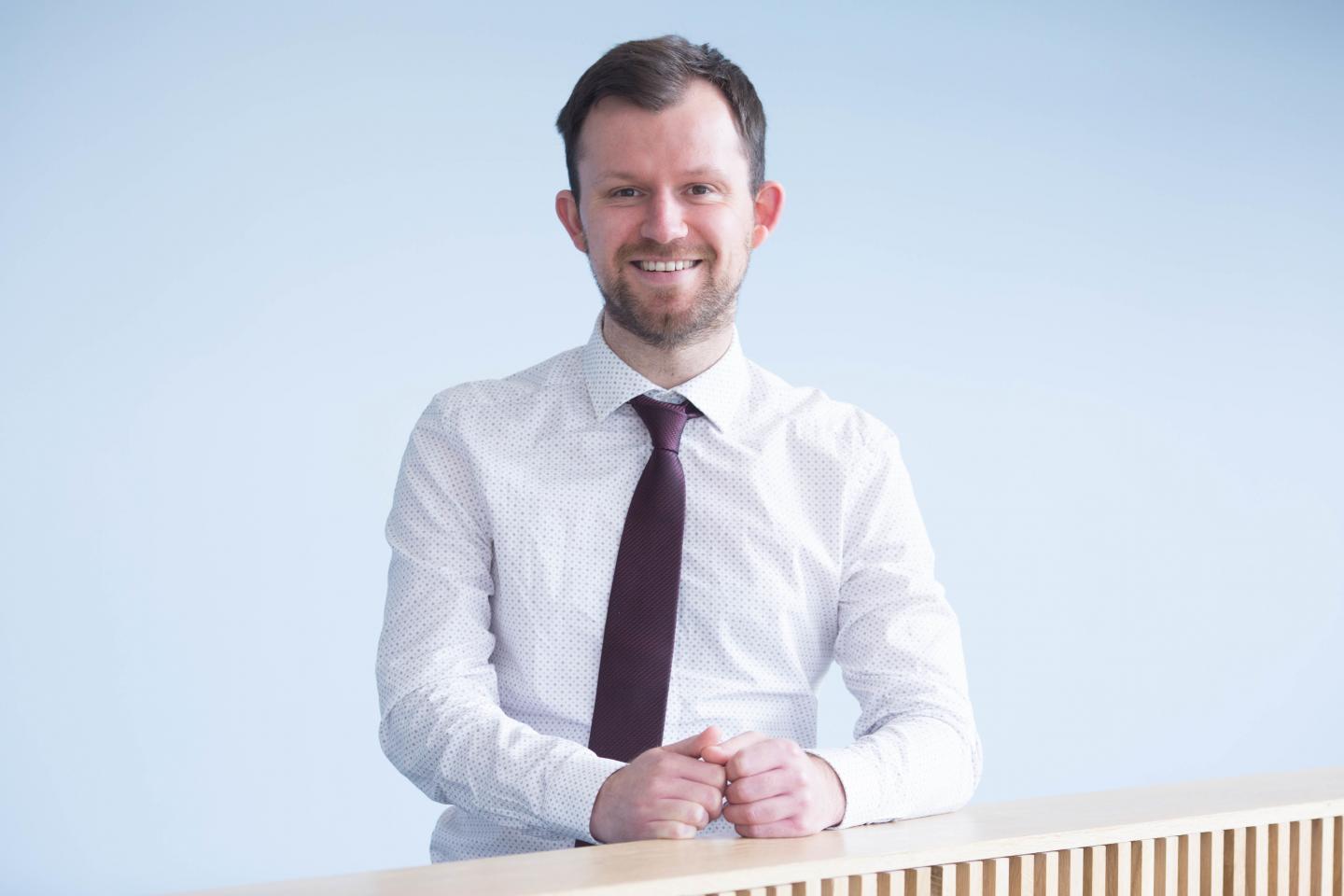 Dr Oliver Witard