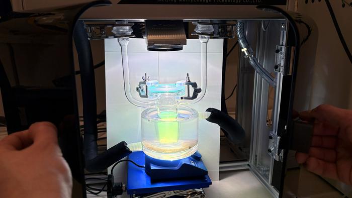 Opening the doors to efficient hydrogen production from solar energy