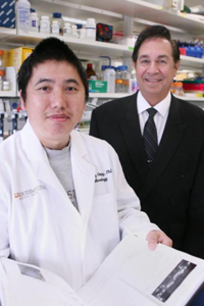 Drs. Norgard and Ouyang, UT Southwestern Medical Center