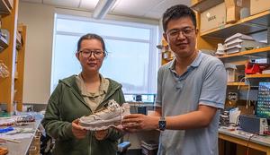 Rutgers engineers with prototype