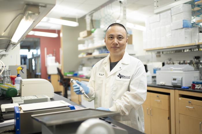 Dr. Yi Li