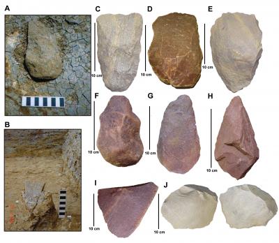 Stone Cutting Tools Link Early Humans to Prehistoric India (3 of 9)
