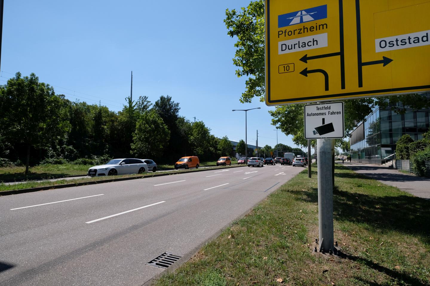 Impacts of Autonomous Driving on Traffic Flow and Transport Demand