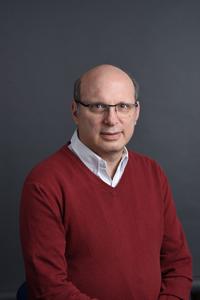 David C. Rubinsztein, MB ChB, BSc(Hons), PhD, FRCPath, FMedSci, FRS, University of Cambridge, United Kingdom.