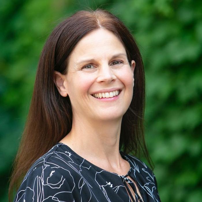 Dr. Deborah Powell