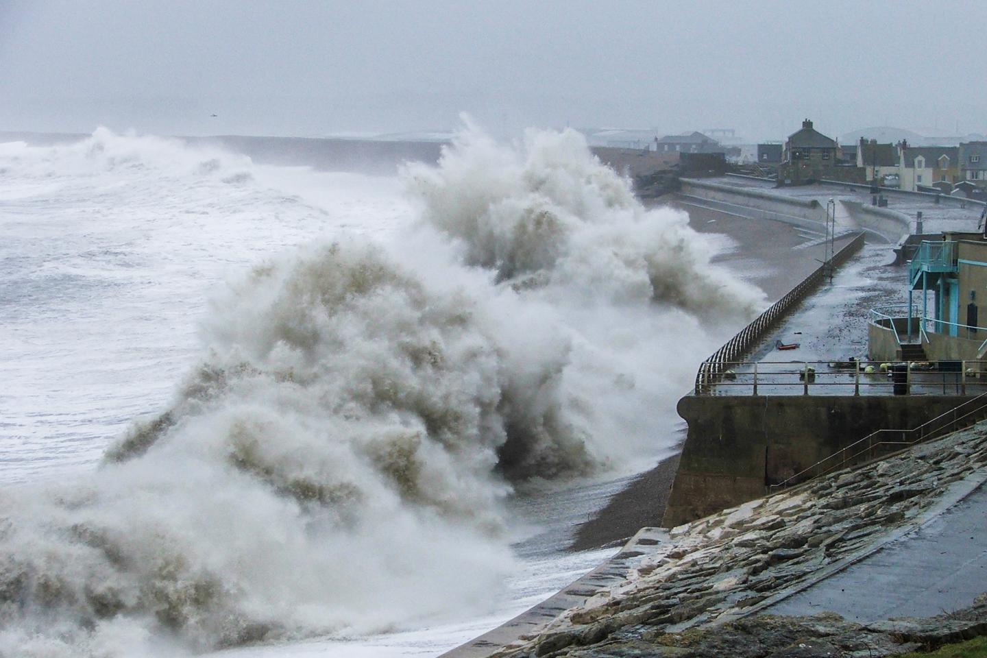Extreme Storms