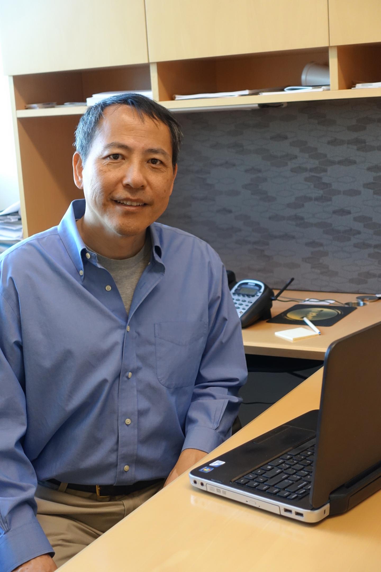 Hao Che, University of Texas at Arlington