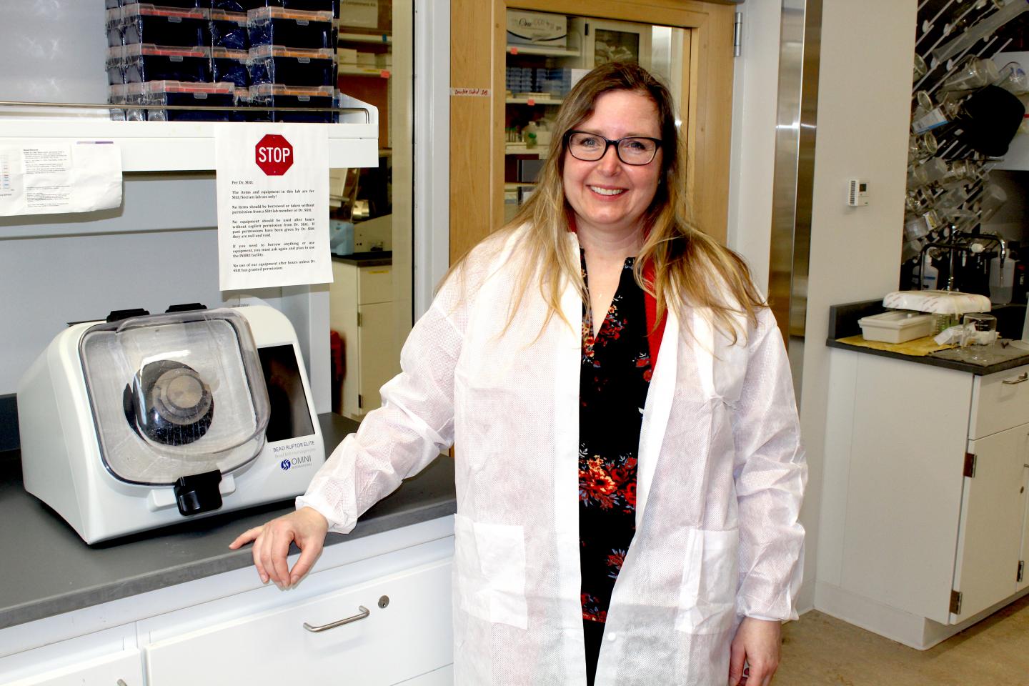 Professor Angela Slitt