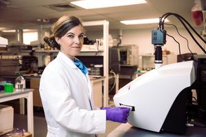Amanda Martinot at Cummings School of Veterinary Medicine at Tufts University