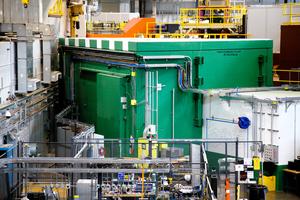 ORNL's VENUS instrument
