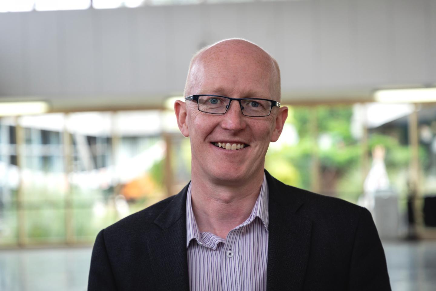 Dr. Sean Semple, University of Stirling