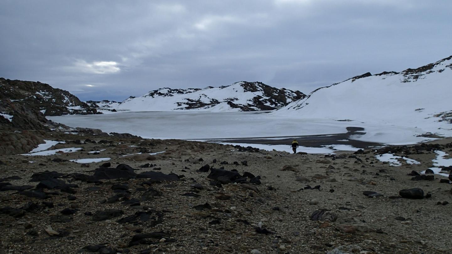 Rauer Island Lake