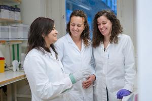 Researchers in Francesca Aguilo lab