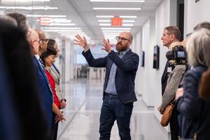 JAX and NYSCF ribbon-tying ceremony_DPaul