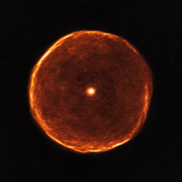 Delicate Bubble of Expelled Material around the Cool Red Star U Antliae