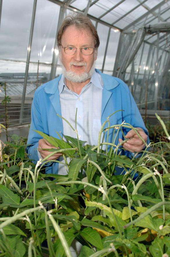 TJ Higgins, Carl R. Woese Institute for Genomic Biology, University of Illinois at Urbana-Champaig