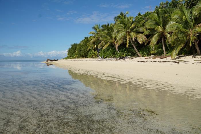 Beach in the Vatu-i-ra seascape in Fiji