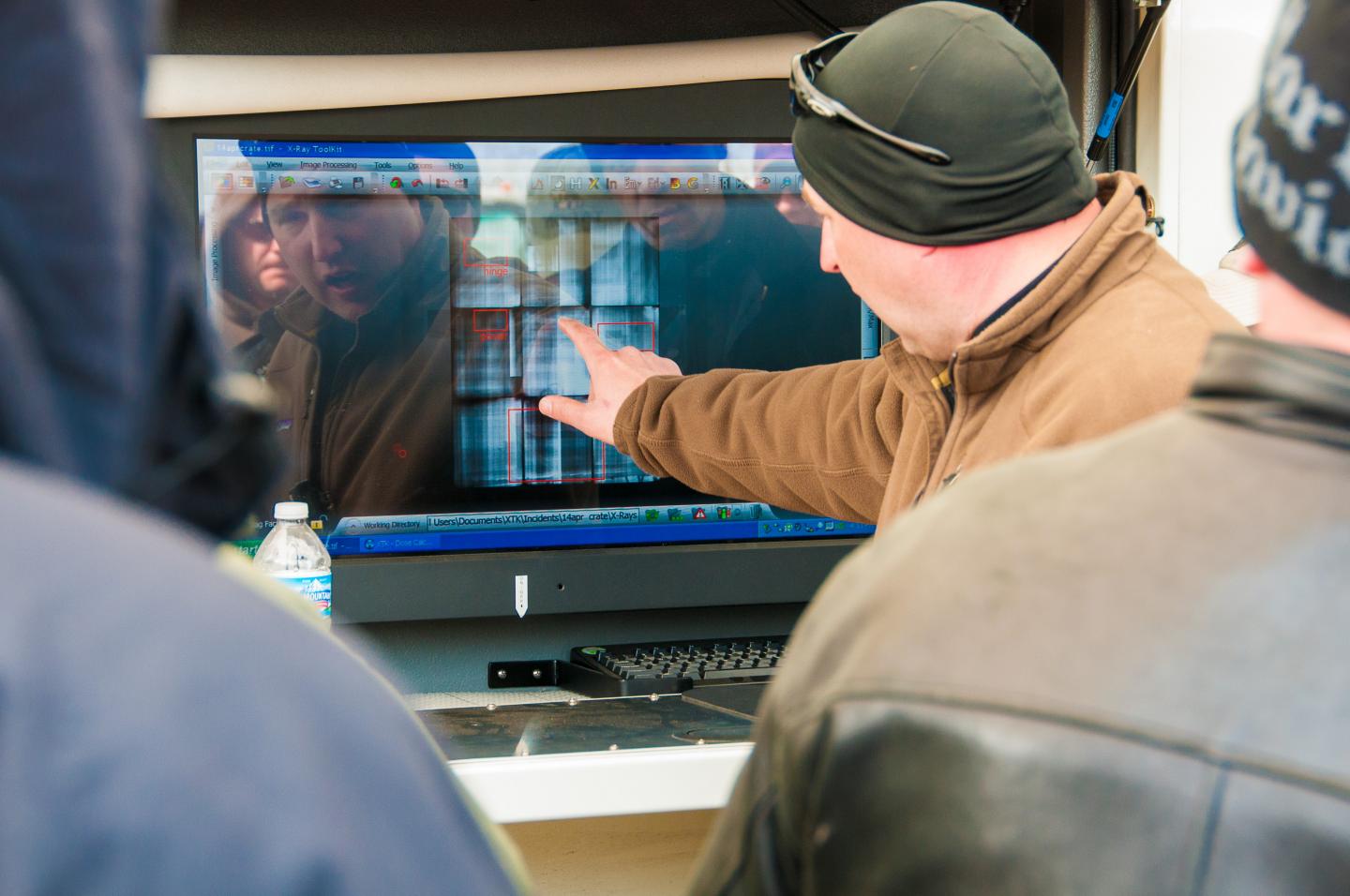 Bomb Techs Use XTK Software