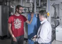 Natural Gas Is Converted into Hydrogen & Solid Carbon by Climate-Neutral Methane Cracking
