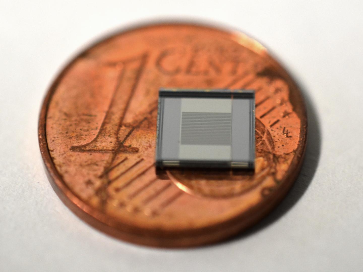 Sensor and Coin