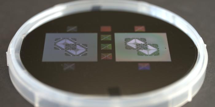 Micro-pattern on silicon wafer